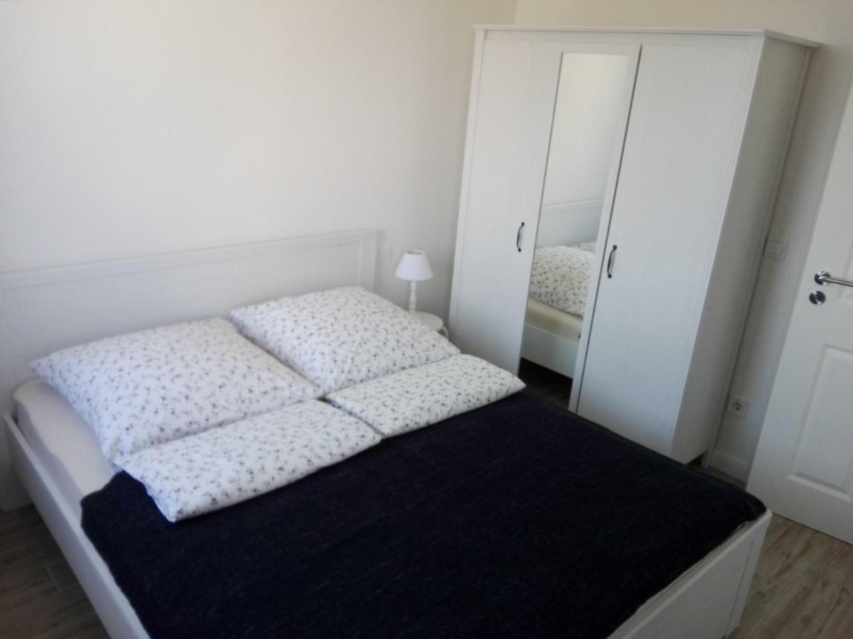 מדולין Apartment Rosenberg מראה חיצוני תמונה